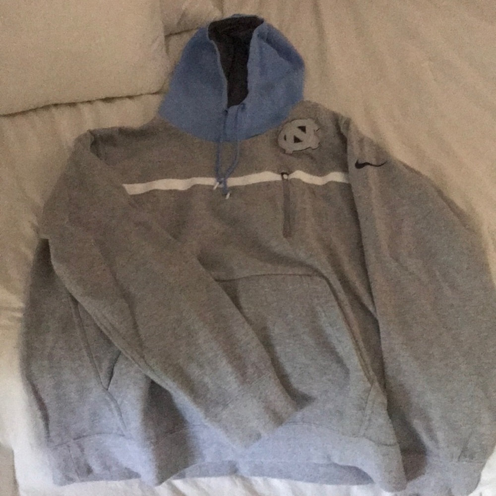 Nike North Carolina College Sweatshirt
